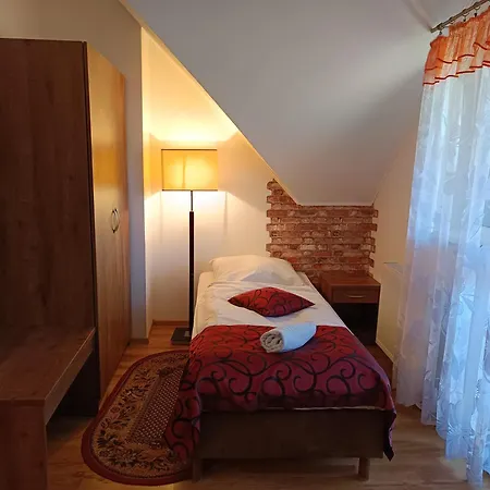 Zielone Wzgorze W Boleslawowie 3*