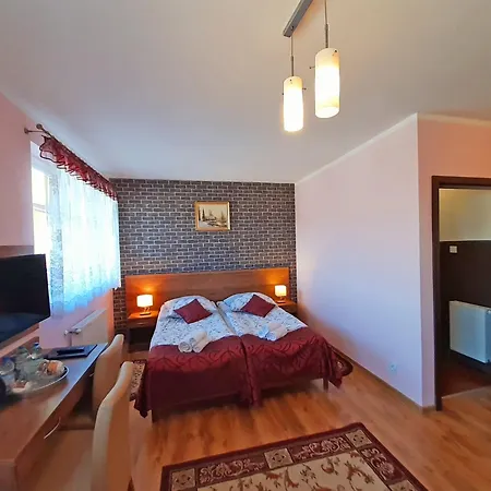 Zielone Wzgorze W Boleslawowie 3*