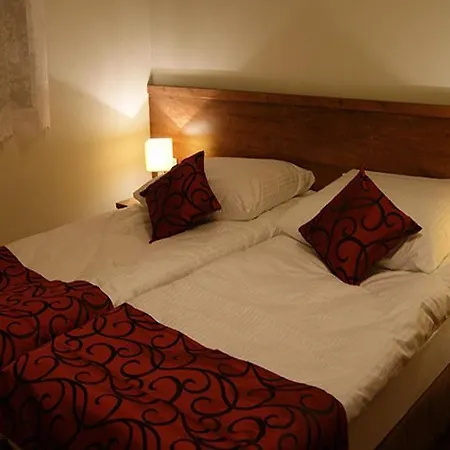 Zielone Wzgorze W Boleslawowie بيت ضيافة 3*