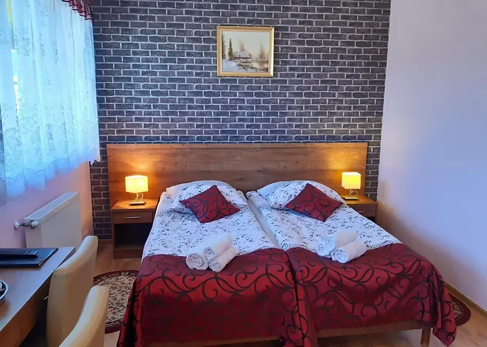 Zielone Wzgórze W Bolesławowie Pensjonat 3*